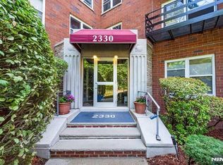 2330 Linwood Ave APT 4C, Fort Lee, NJ 07024