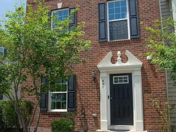 201 Spring Park Ln #66, Fredericksburg, VA 22405
