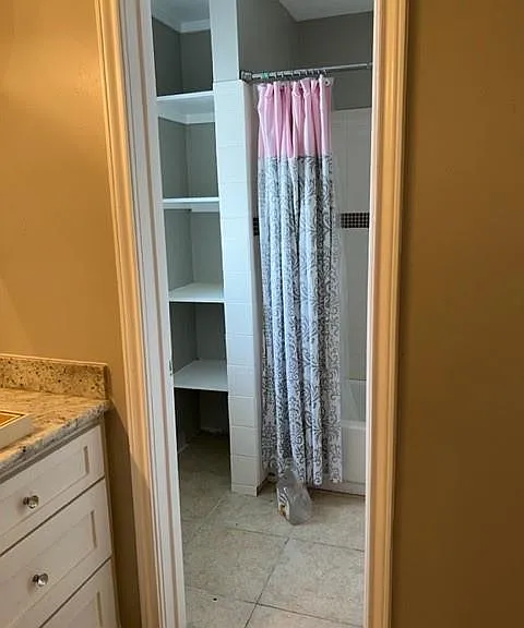 2458 Country Club Dr — Photo 22