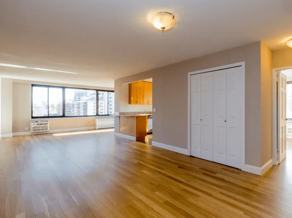 788 Columbus Avenue image 1 of 5