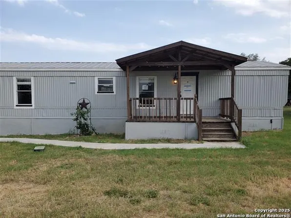 52 Pivate Road D78, Von Ormy, TX 78073