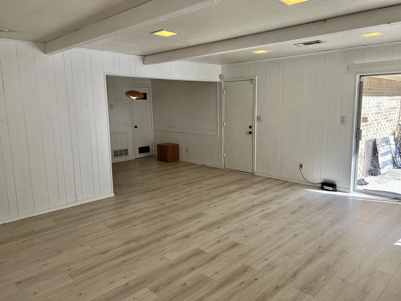 2718 Townbluff Dr — Photo 3