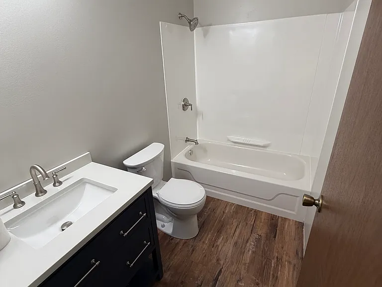 3094 Ridge Rd — Photo 9