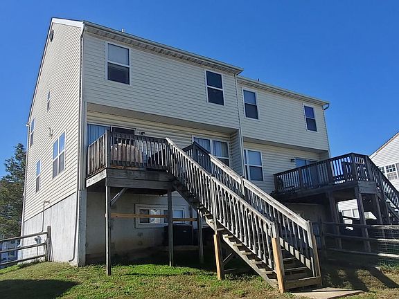 2nd image of 321 Paddington Dr
