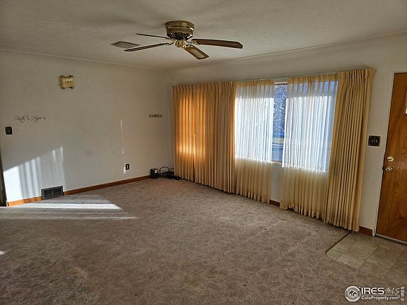 4th image of 506 N LOGAN Ave