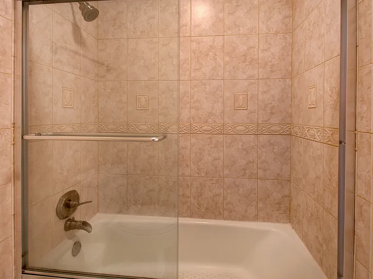 184 Gravel St #26 — Photo 23