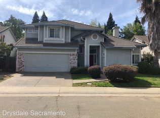 105 Hunter Ct, Roseville, CA 95661