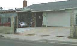 1st image of 924 Saugerties Ave