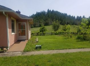 160 Forest Rd, Myrtle Creek, OR 97457