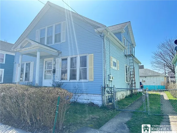 51 Ruggles St, Dunkirk, NY 14048