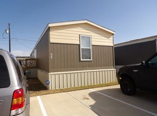 140 Finch Ln, Brookshire, TX 77423