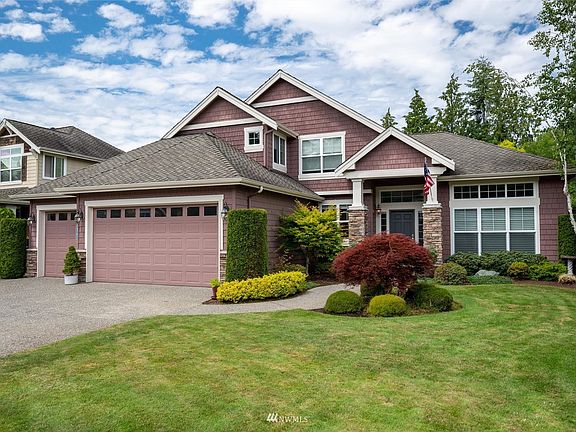 2nd image of 4701 Parkview Ln