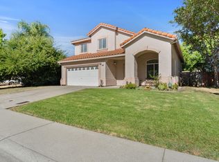 8642 Carlin Ave, Sacramento, CA