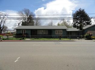391 E Valley St, Willits, CA 95490