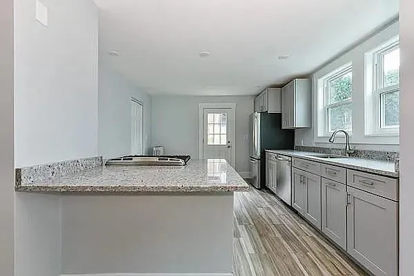 41 Glenwood Rd #1 — Photo 5