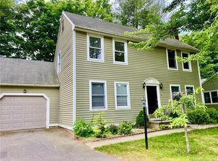 12 Mallard Pl, South Windsor, CT 06074