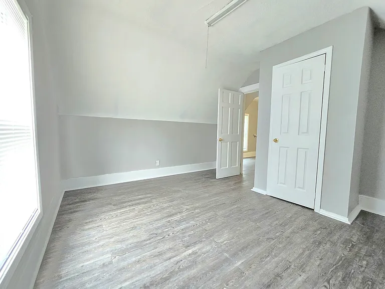 234 Studebaker St — Photo 14