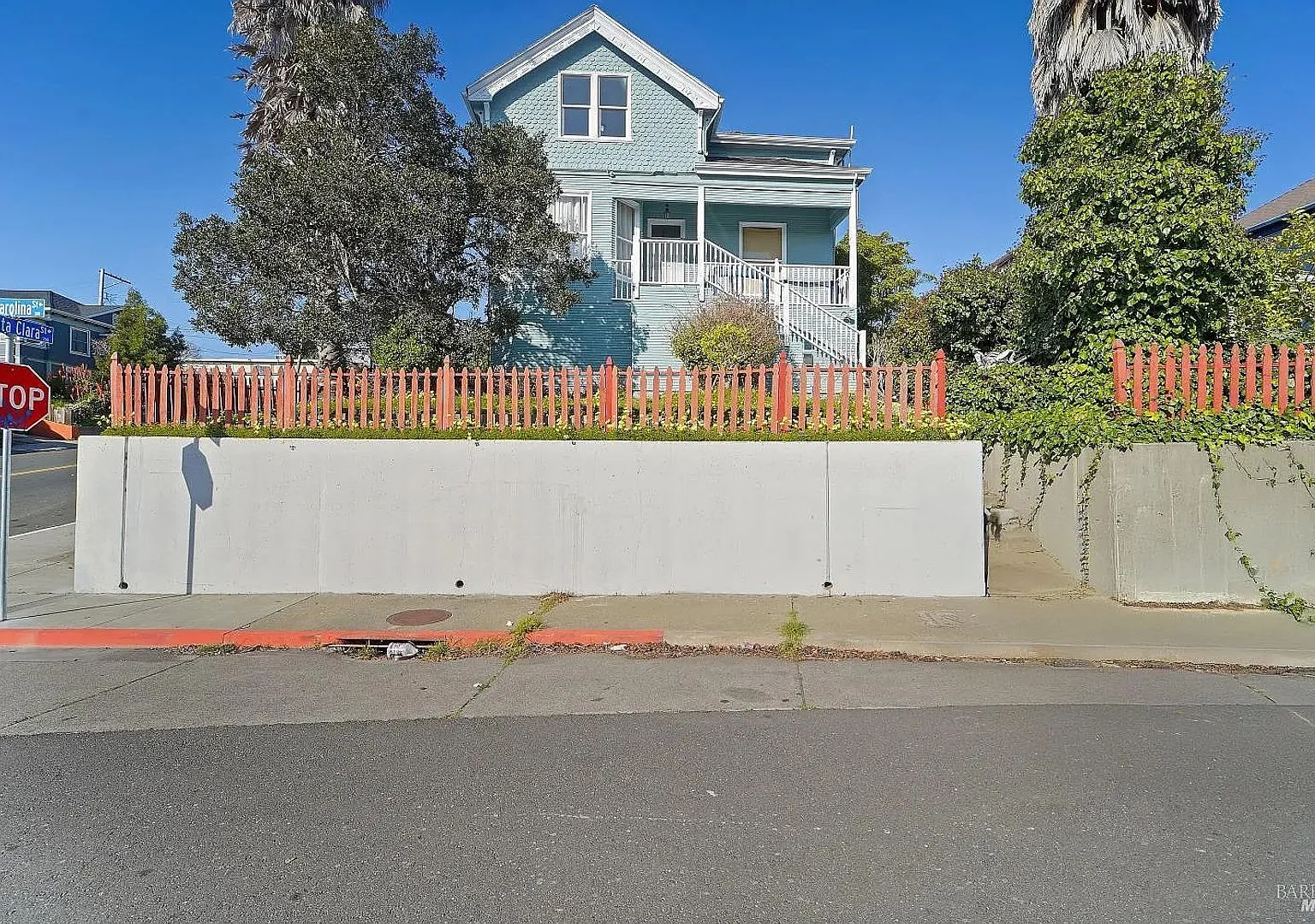 302 Carolina Street #C — Photo 2