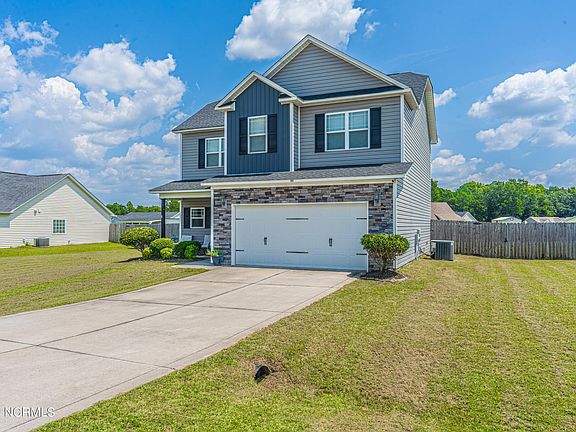 3rd image of 468 Driftwood Lane