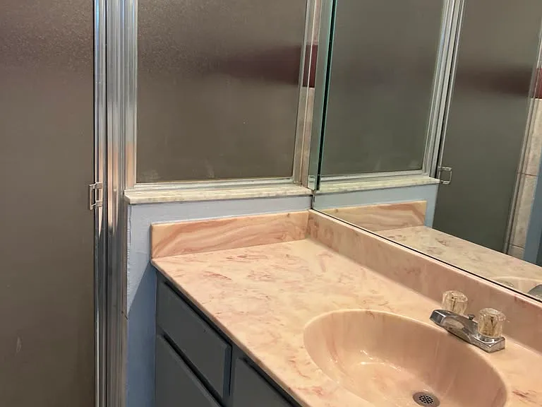 Brm 1 ensuite Bath