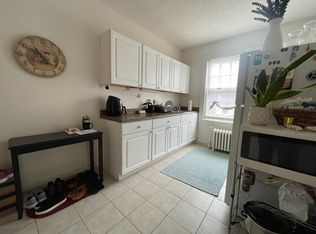 700 Farmington Ave APT C2, West Hartford, CT 06119