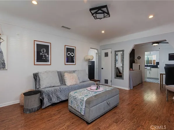 1212 E Barcelona Pl, Long Beach, CA 90813