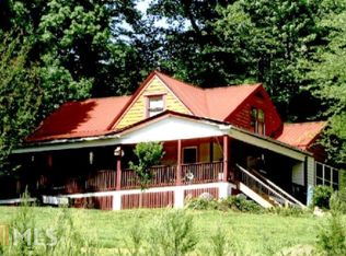 23 Mountain Berry Dr, Helen, GA 30545