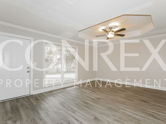 4th image of 4072 Sweet Water Ct SE