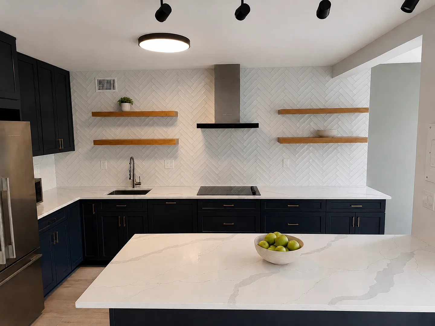 Renovated 1 bdrm /1.5 bath Condo, Utilities & Parking Included - Available Now! — Photo 2