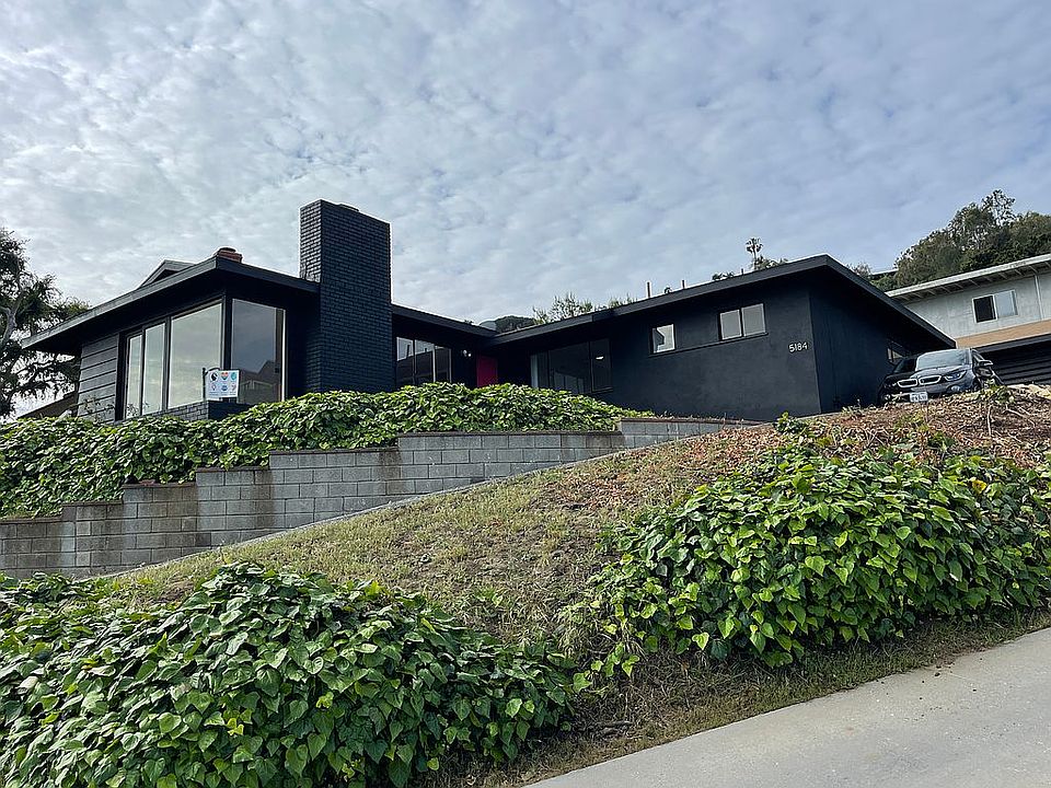 1st image of 5184 Sanchez Dr