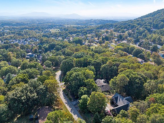 4th image of 4196 Toddsbury Dr