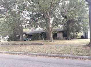8250 Glenview Dr, Houston, TX 77017