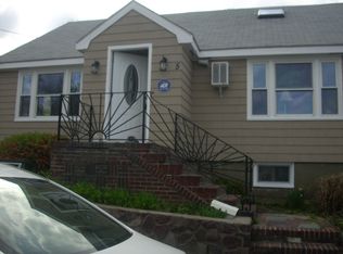 5 S Genesee St, Revere, MA 02151