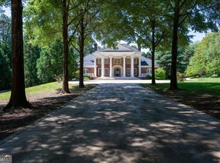 4790 Shallowford Rd, Roswell, GA 30075