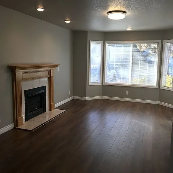 1798 SE Ironwood Ct — Photo 2