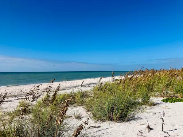 2605 W Gulf Dr, Sanibel, FL 33957