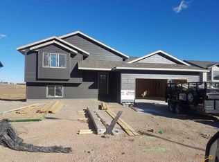334 Eli Dr, Rapid City, SD 57701