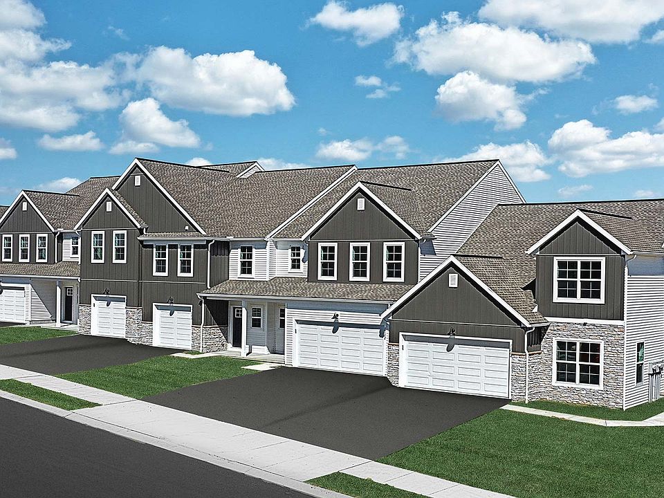 Townhome Building in Harrisburg PA - New Townhomes for Sale at The Townes at Briar Creek