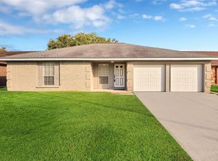 9839 Rustic Rock Rd, La Porte, TX 77571