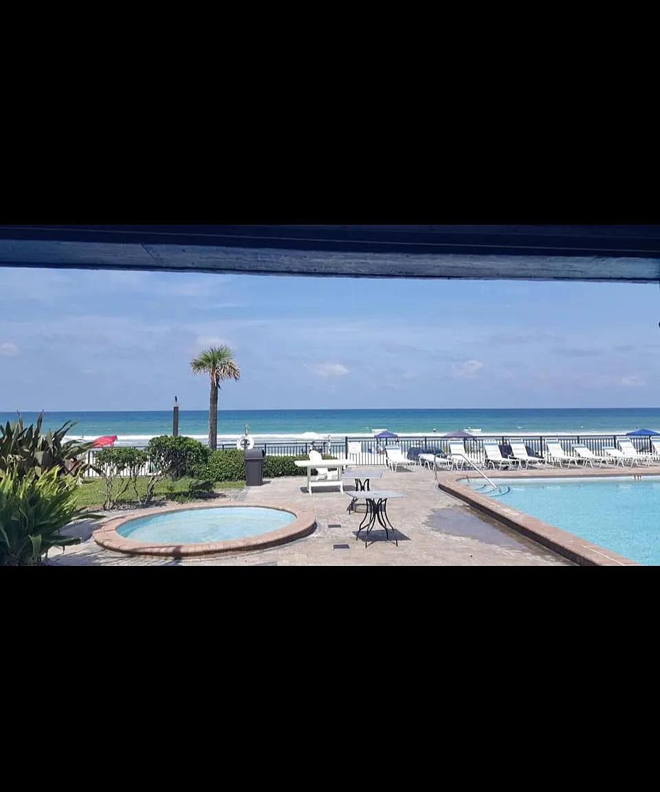 S Atlantic Ave, Daytona Beach — Photo 2