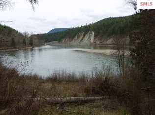 104 Settlers Ln, Moyie Springs, ID 83845