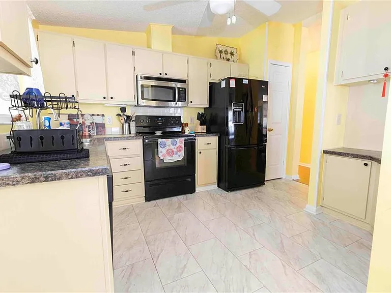 1159 Paradise Dr — Photo 10