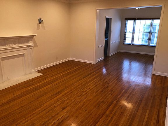 2nd image of 352 S Elm Dr #B