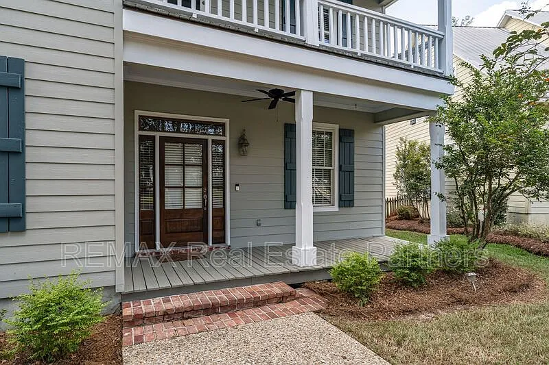 4 bed, 4.0 bath, 3000 sqft, $3,500 — Photo 4