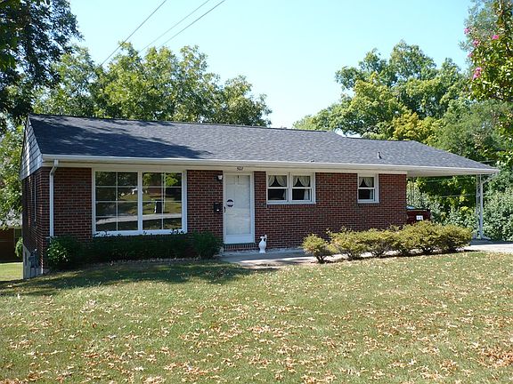 2nd image of 507 Brooke Dr