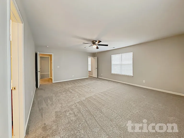 1594 Weatherend Dr — Photo 8