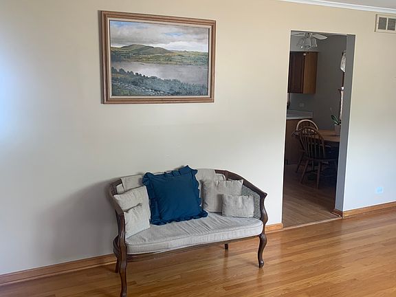 5th image of 10102 S Keeler Ave