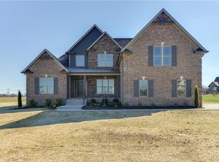 2222 London Ln LOT 75, Greenbrier, TN 37073
