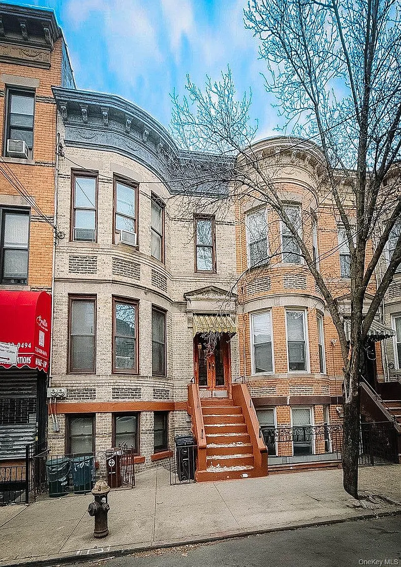 6051 68TH Avenue photo 1