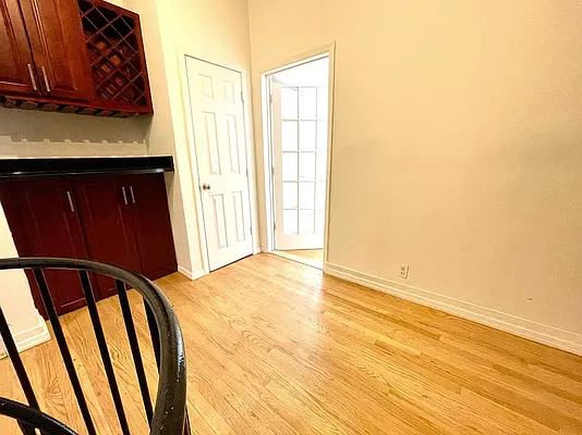 Rented by J PRESTON AND ASSOCIATES INC | media 28